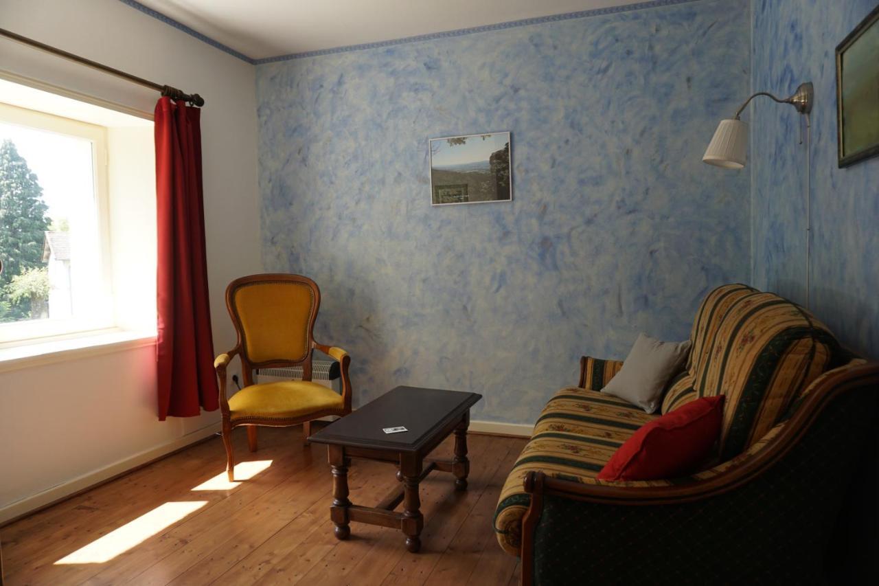 Les Neuf Bouleaux Bed & Breakfast Job Екстериор снимка